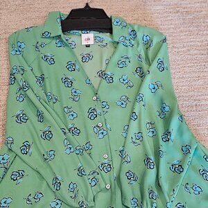 CAbi Style #5891  -  Go-To Top - Size M